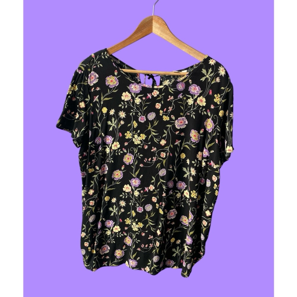 Adorable Floral Top